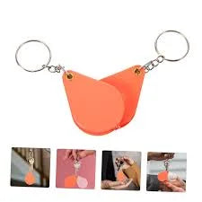 Portable keychain magnifier glass