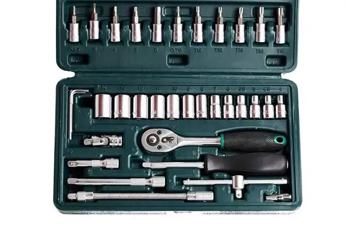 46-piece 1/4’’ socket set