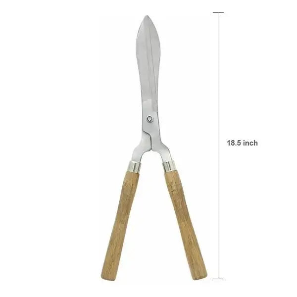 Ergonomic wooden hedge shears