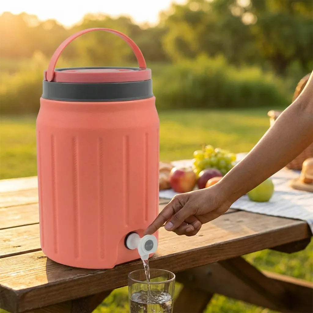 Insulated Plastic Water Rover Jug with Tap