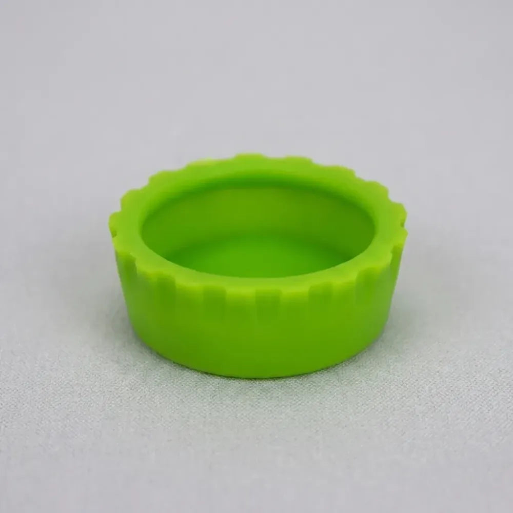 4789 beer savers caps 6pc used in soda and cold-drink bottles for covering bottle mouth. - home & kitchen