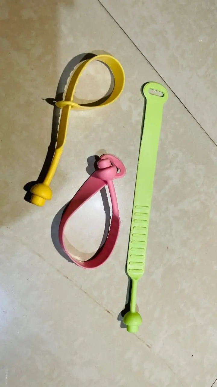 Silicone toilet seat lifter pack of 4