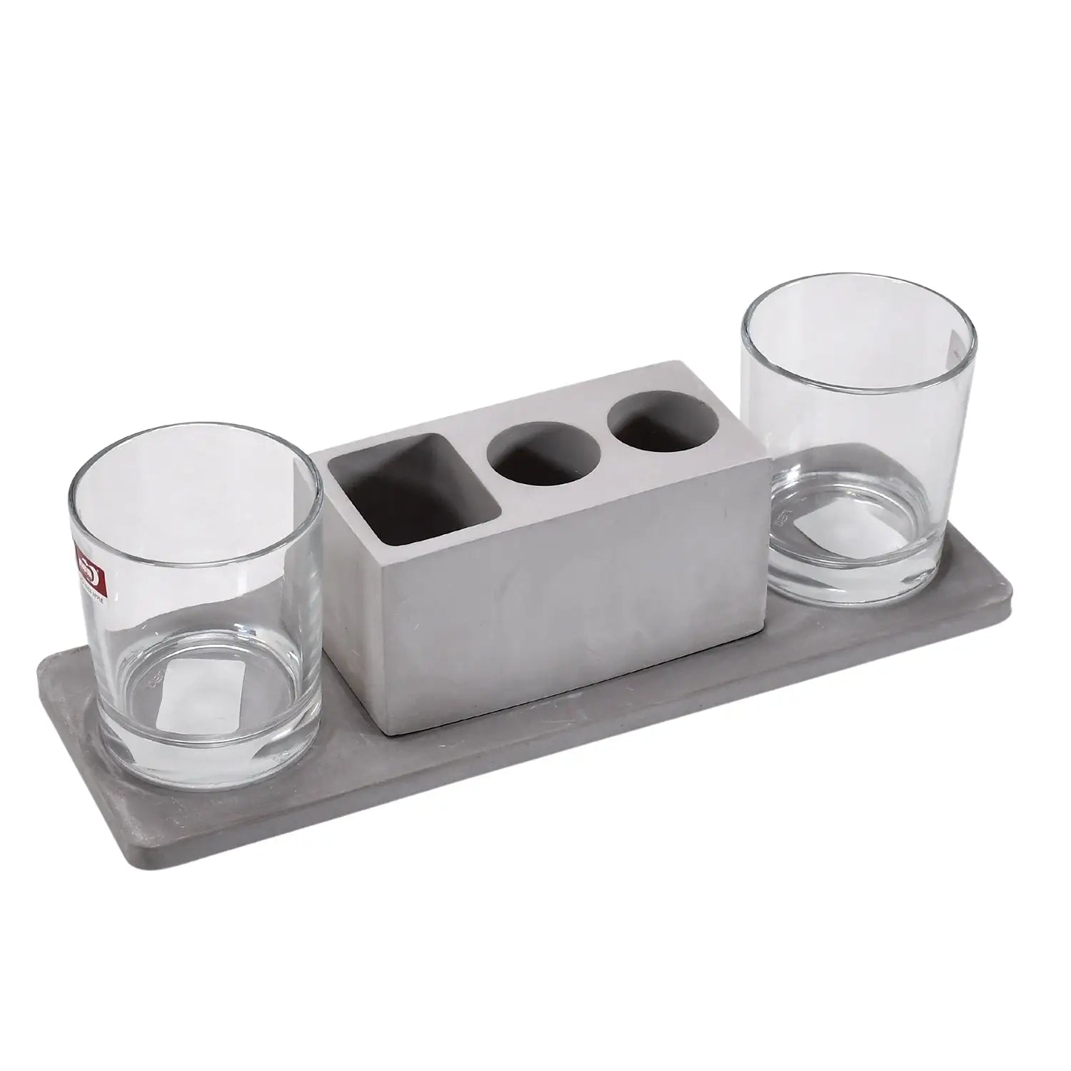 Elegant wine glass set