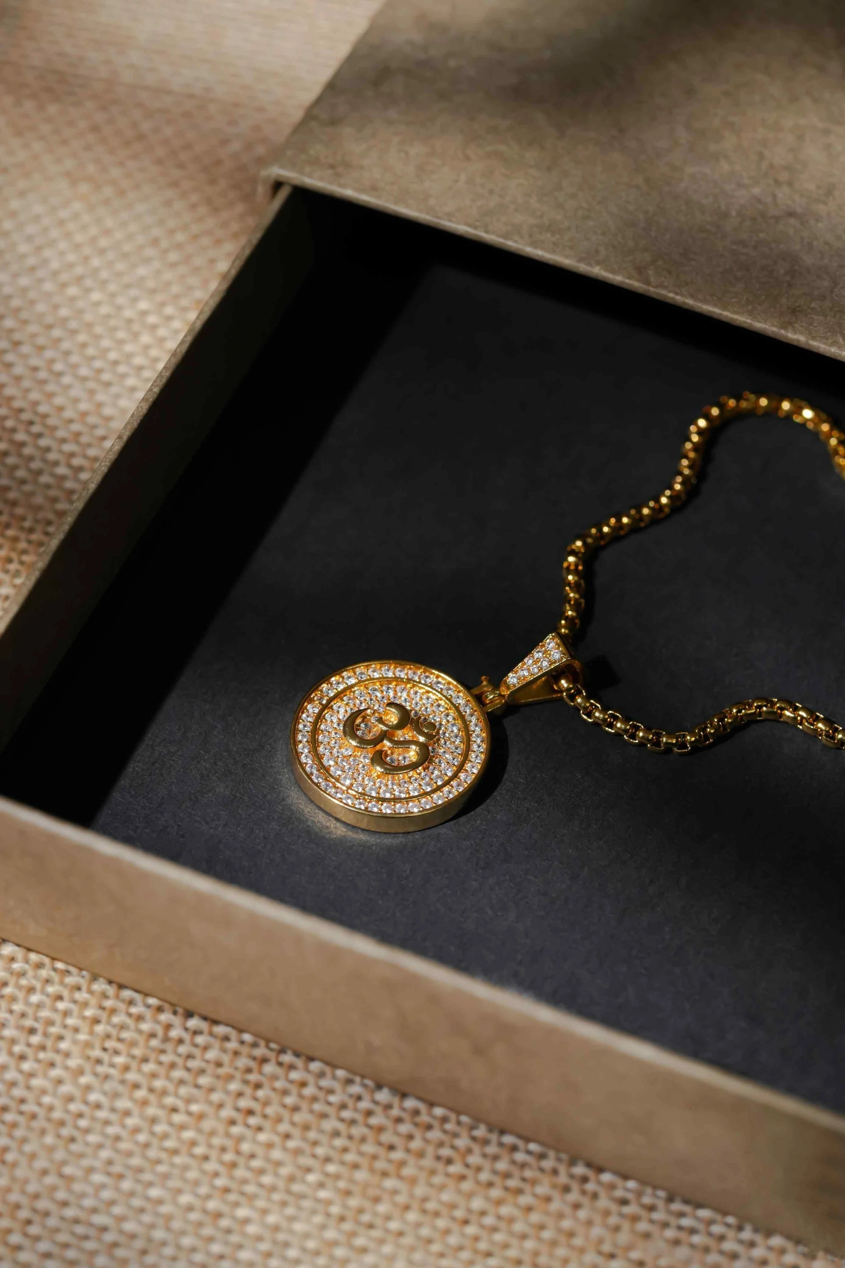 Om pendant with chain for men