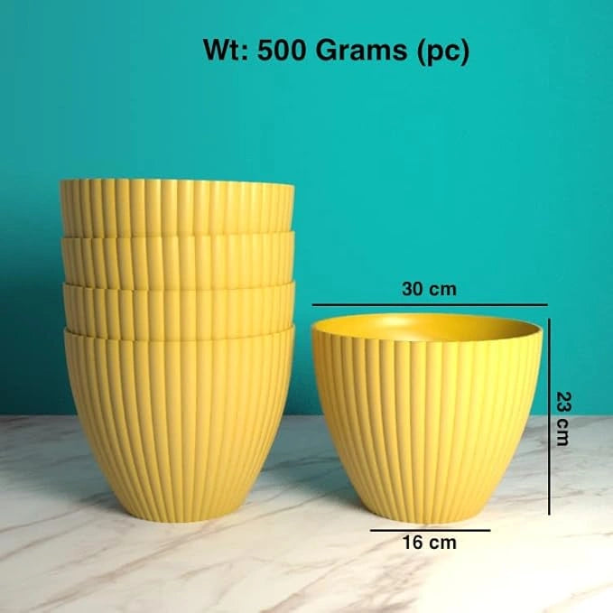 Lightweight plastic flower pot