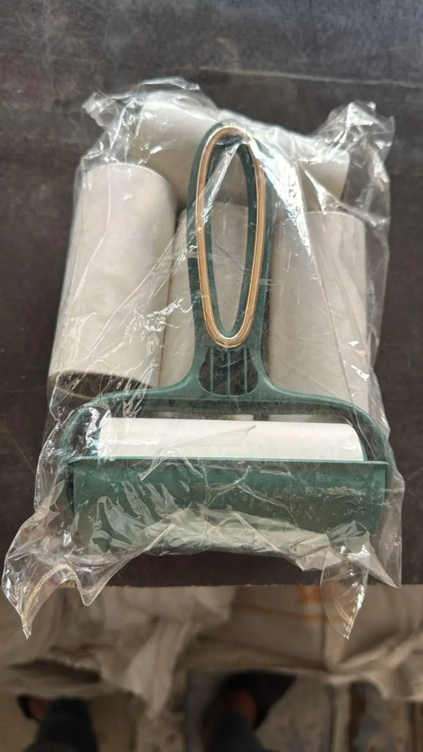Portable sticky lint remover brush