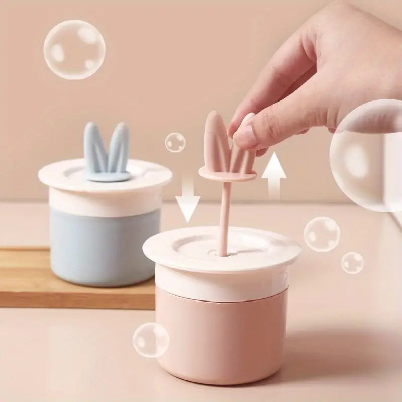 Portable rich foam maker