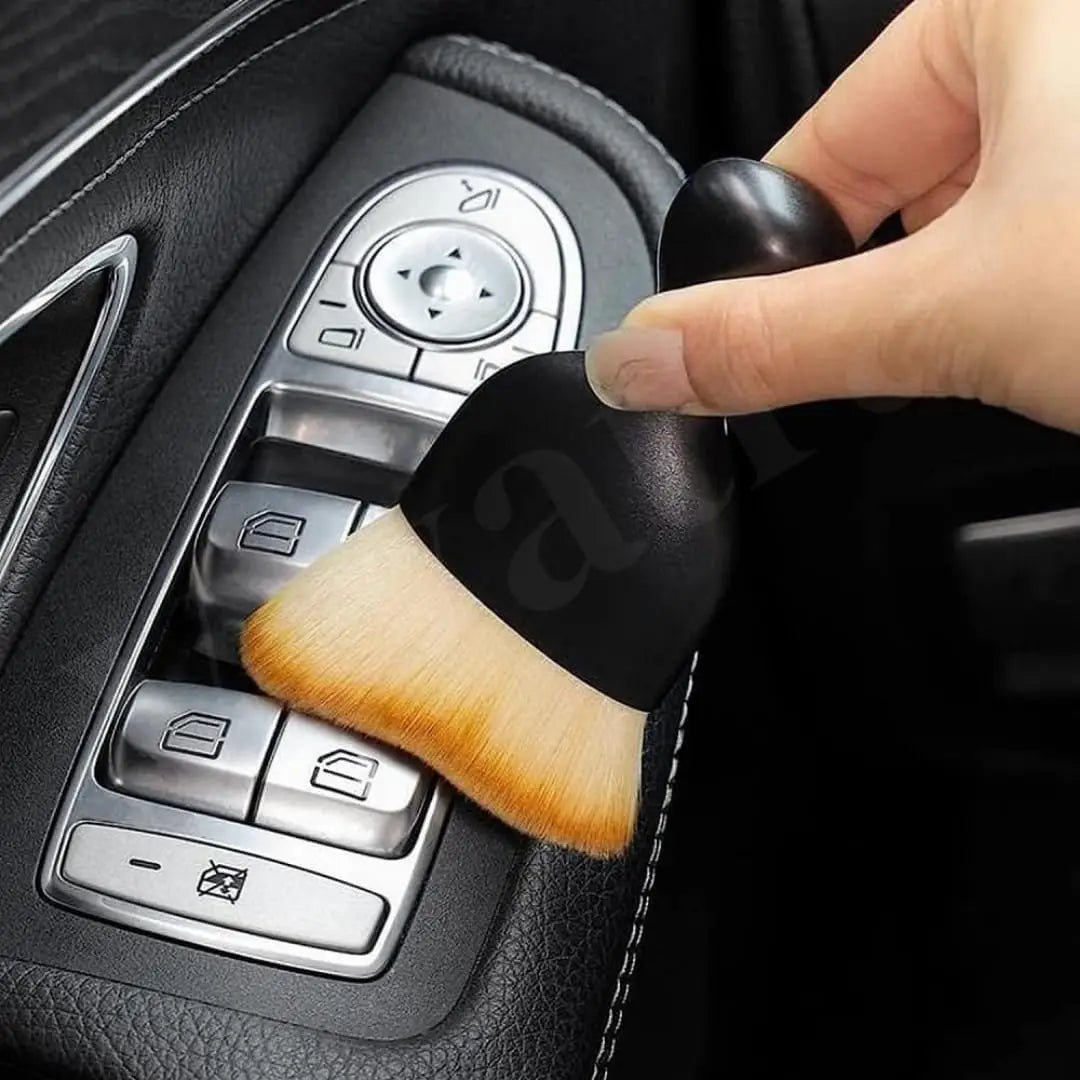 Soft-bristle car cleaning brush
