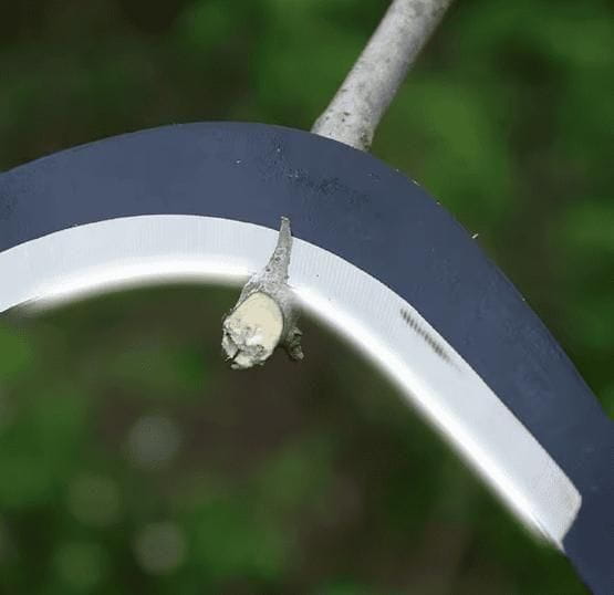 Grass sickle cutter head