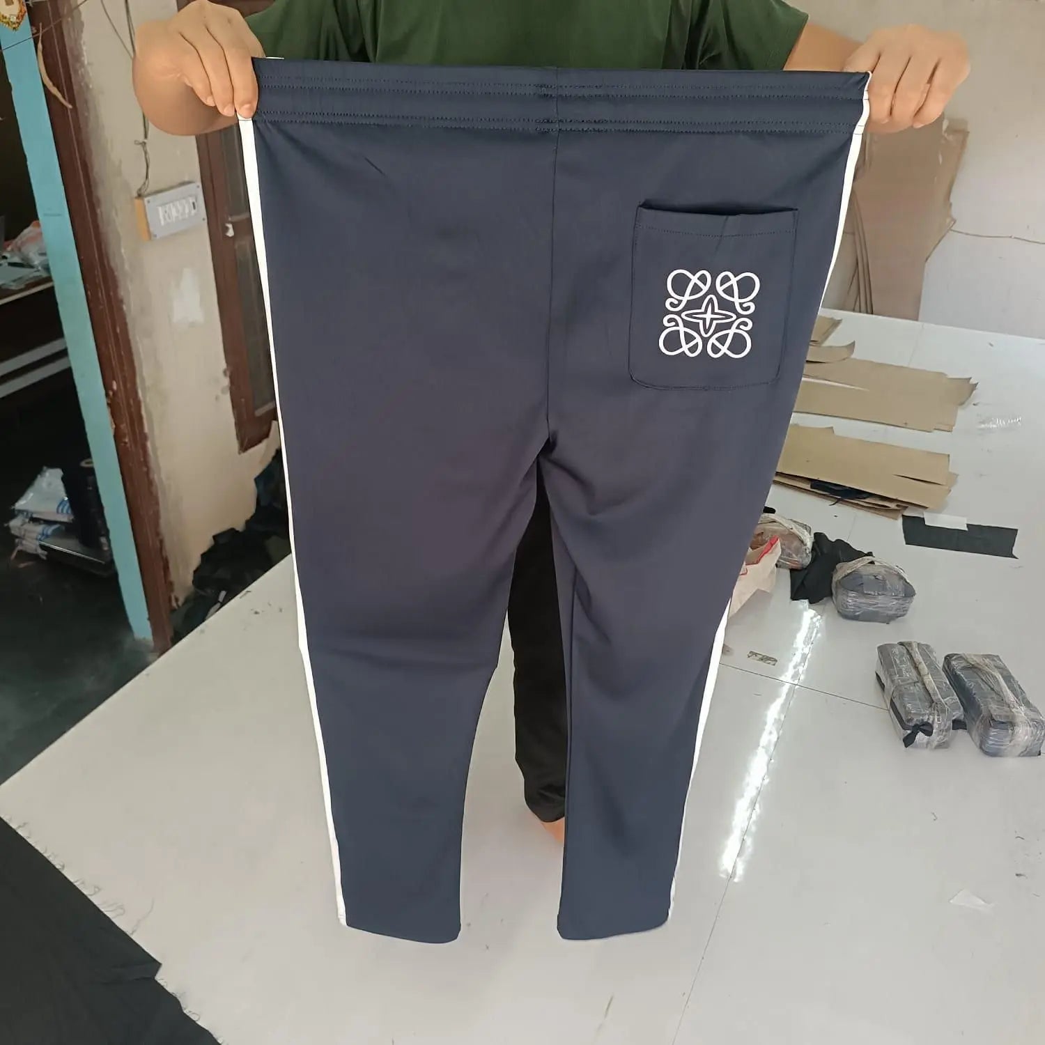 Men’s striped trackpants – pack of 2