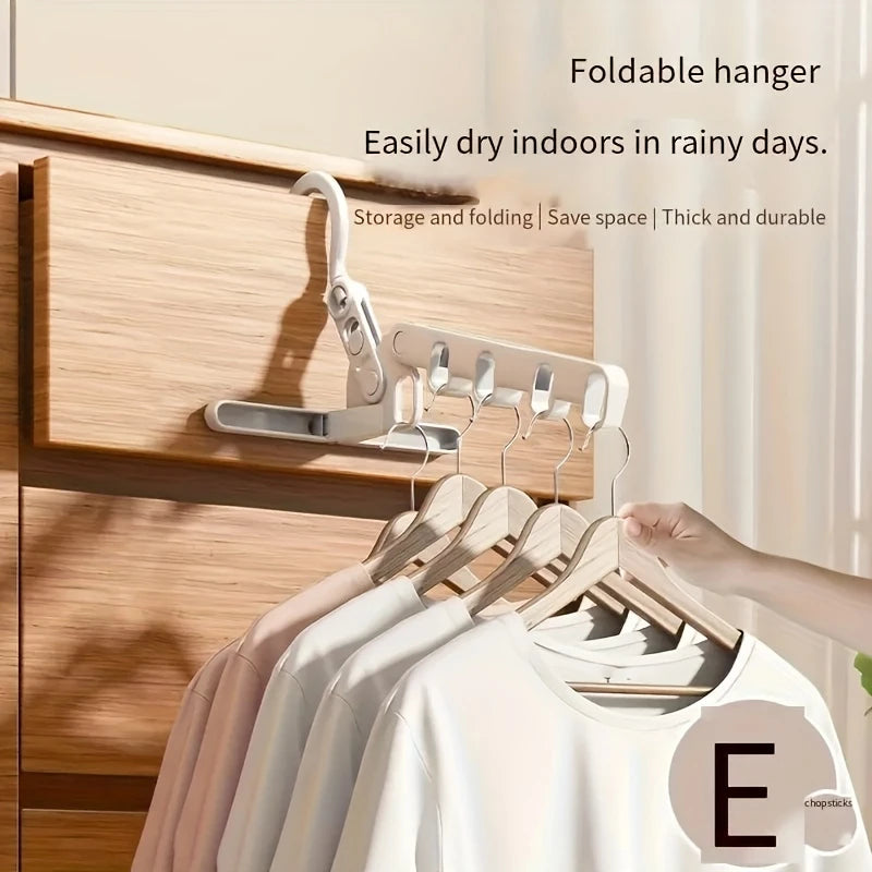 Foldable 5-hole clothes hanger