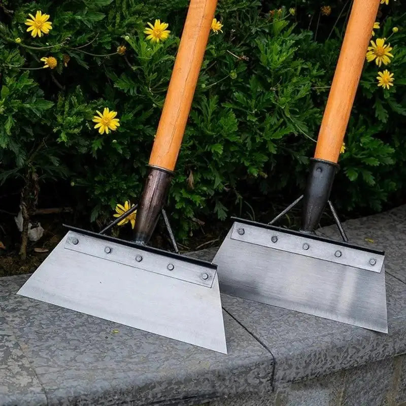 Multifunctional deep cleaning flat shovel