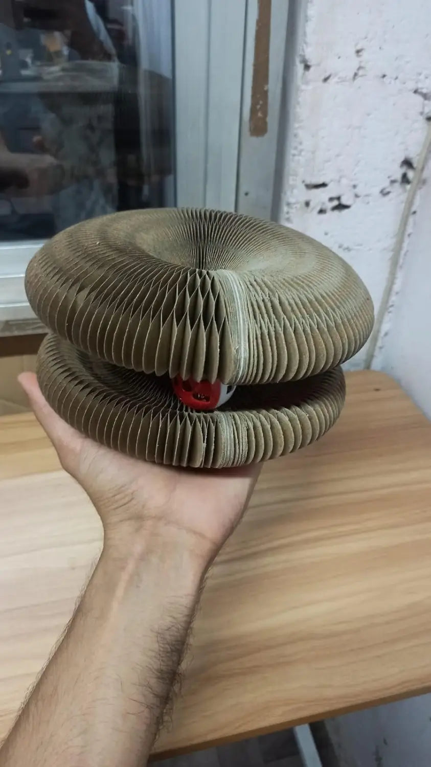 Cat scratching board foldable scratcher