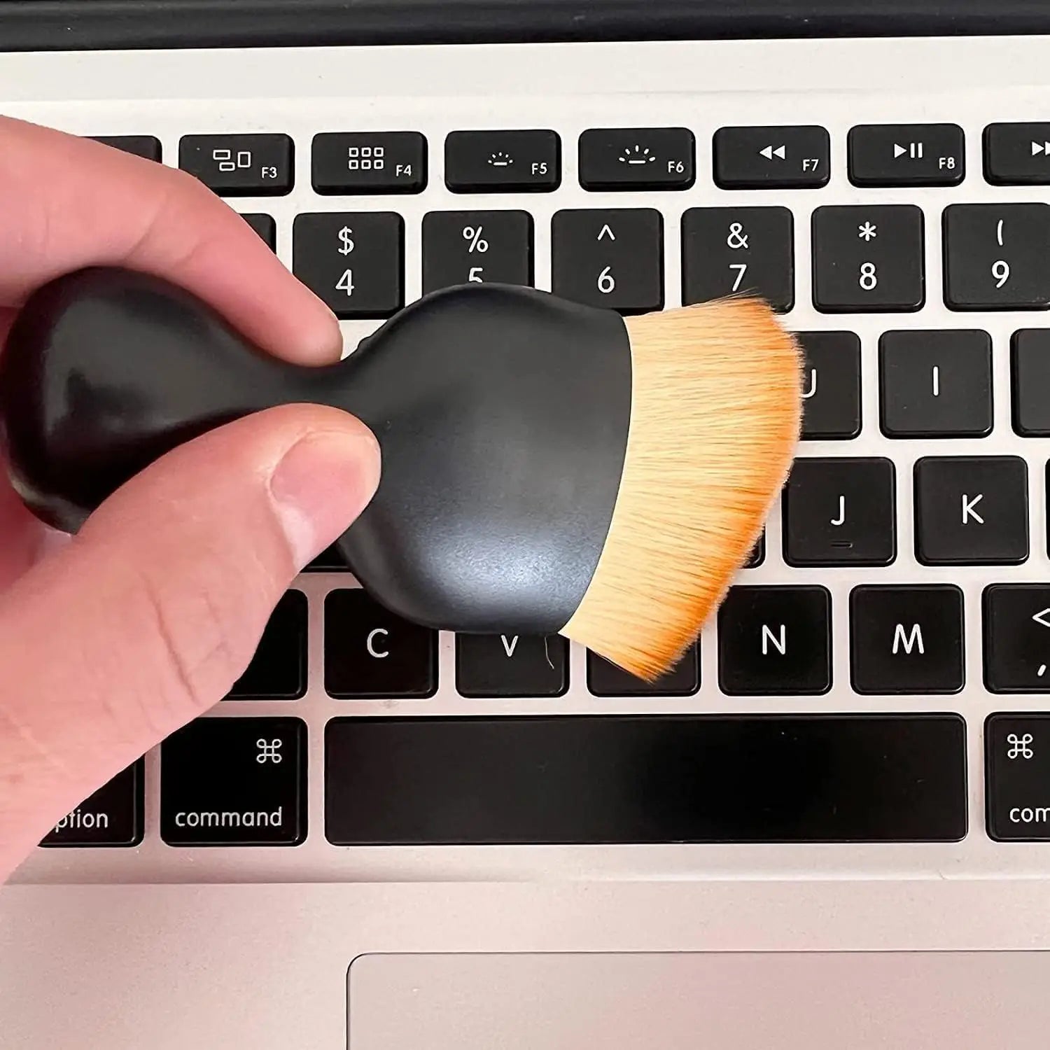 Soft-bristle car cleaning brush