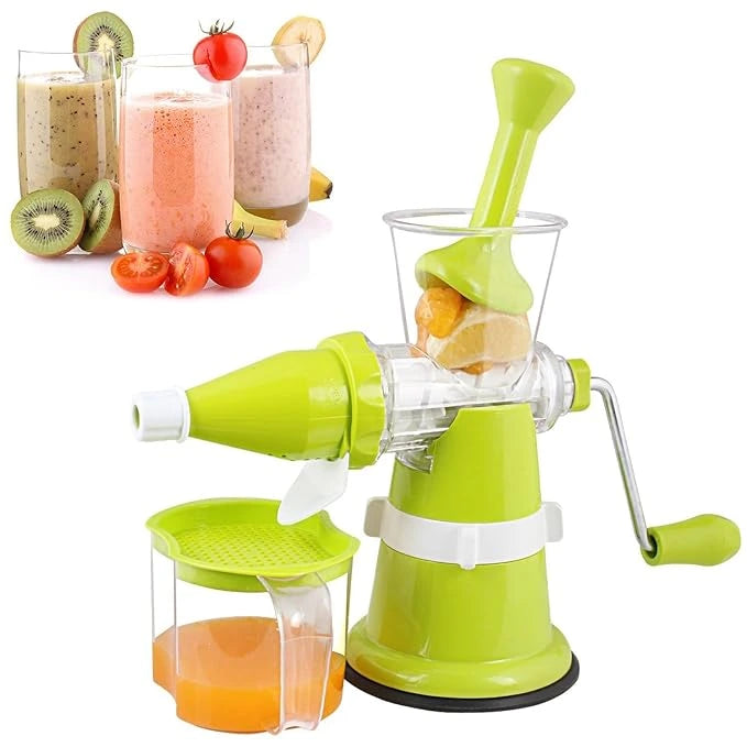 Portable manual fruit juicer