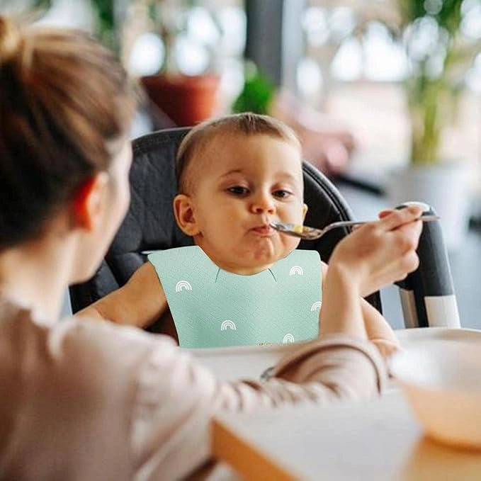 Disposable baby feeding bibs