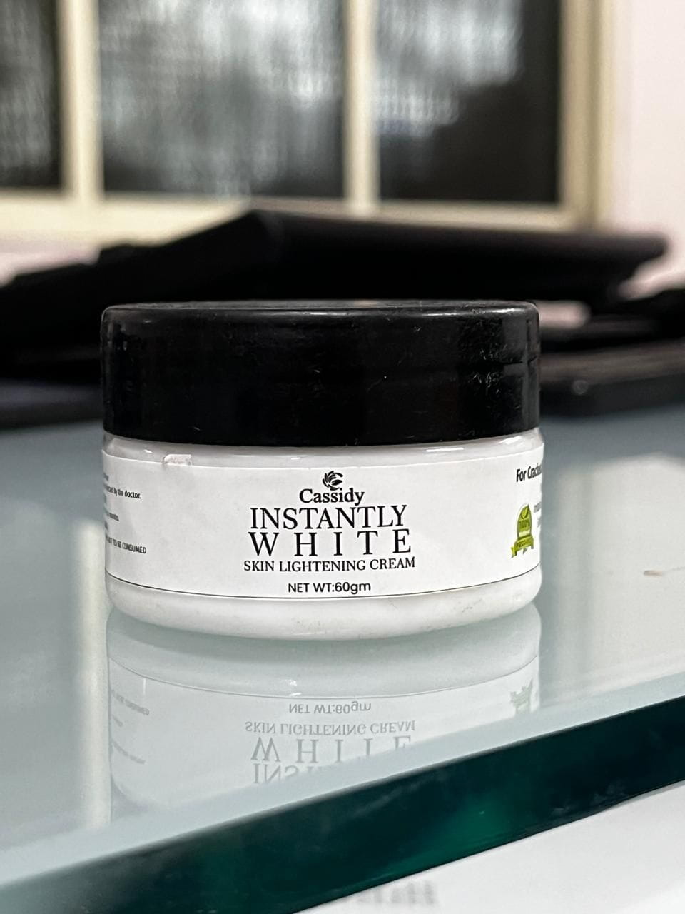 Cassidy instantly white skin lightening cream 60gm (pack of 1)
