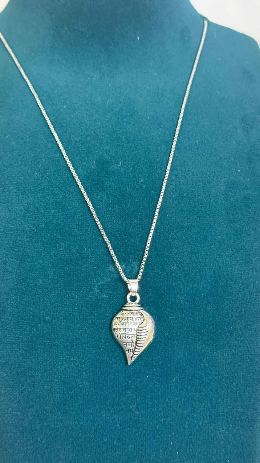 Shri krishna shankha pendant with chain
