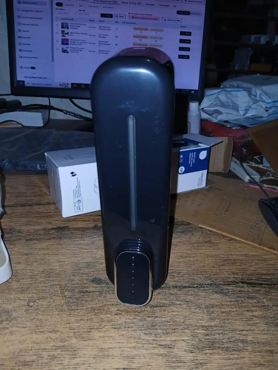 Press wall-mounted dispenser soap manual