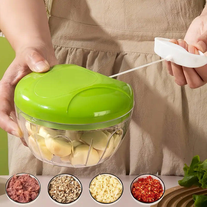 Mini plastic vegetable chopper