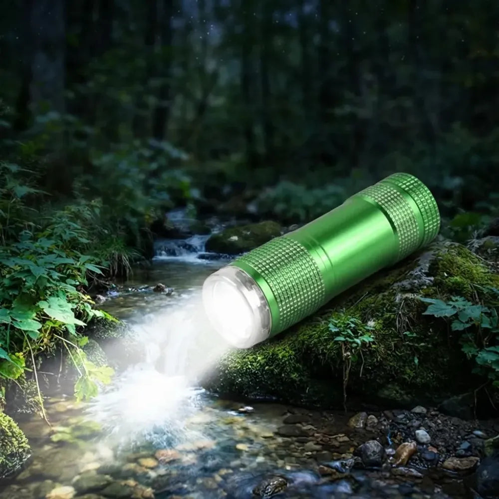 9-led mini pocket torch - home improvement
