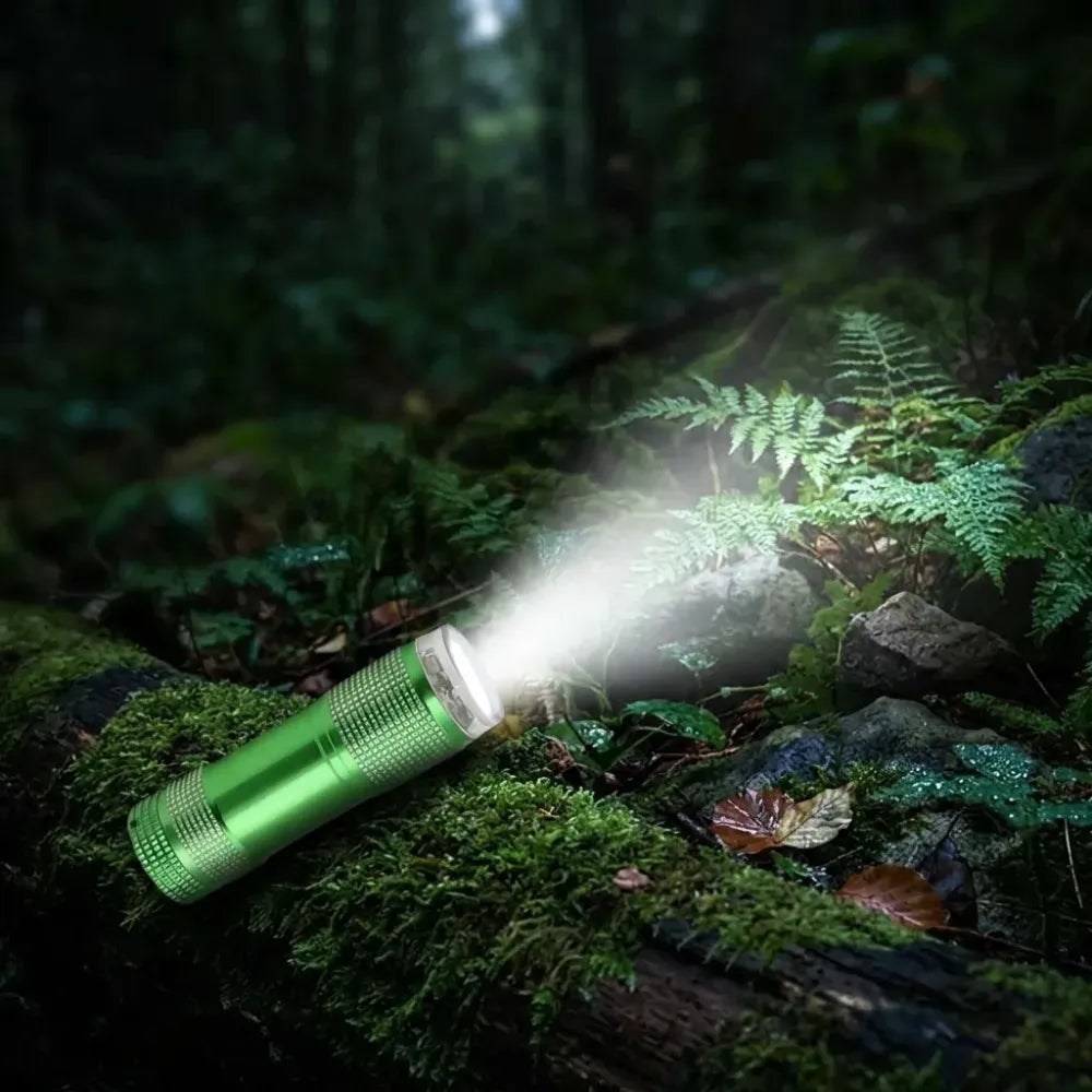 9-led mini pocket torch - home improvement
