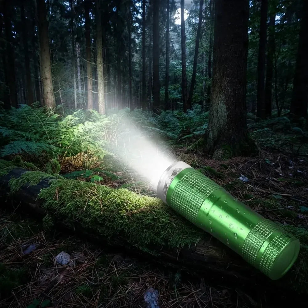 9-led mini pocket torch - home improvement