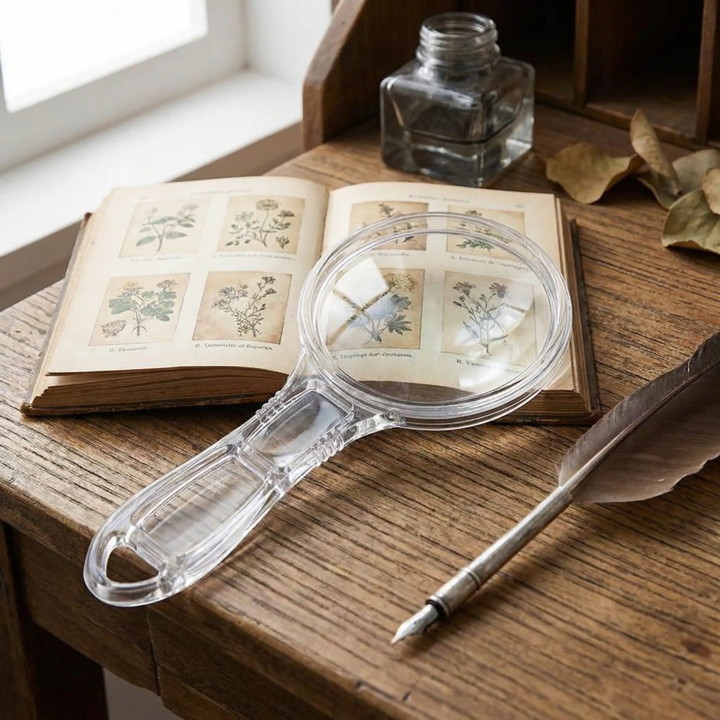 Portable Acrylic Magnifying Glass