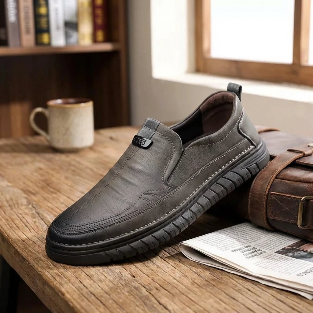 Fashion-Forward Lightweight Shoes