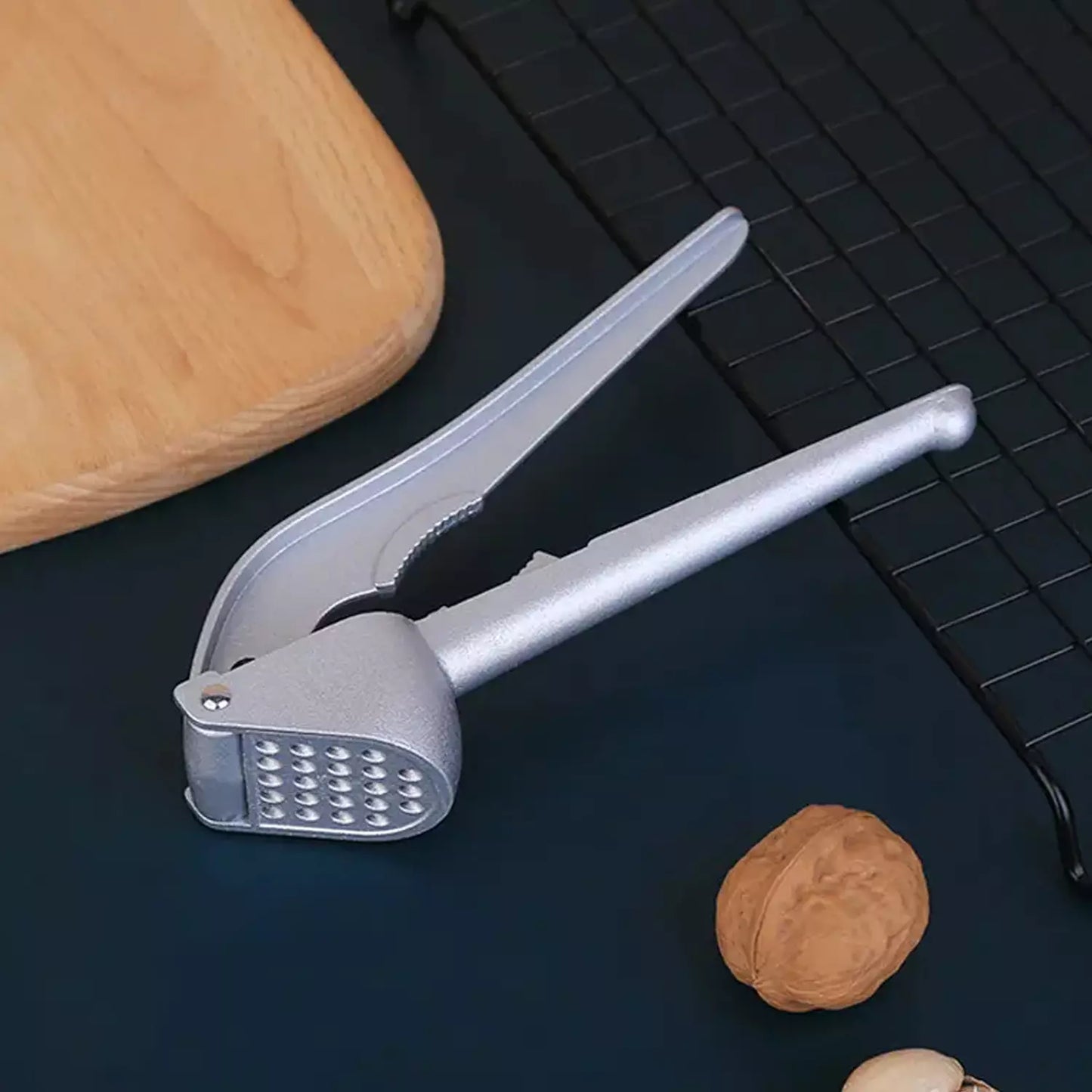 All-Aluminum Easy Garlic Press