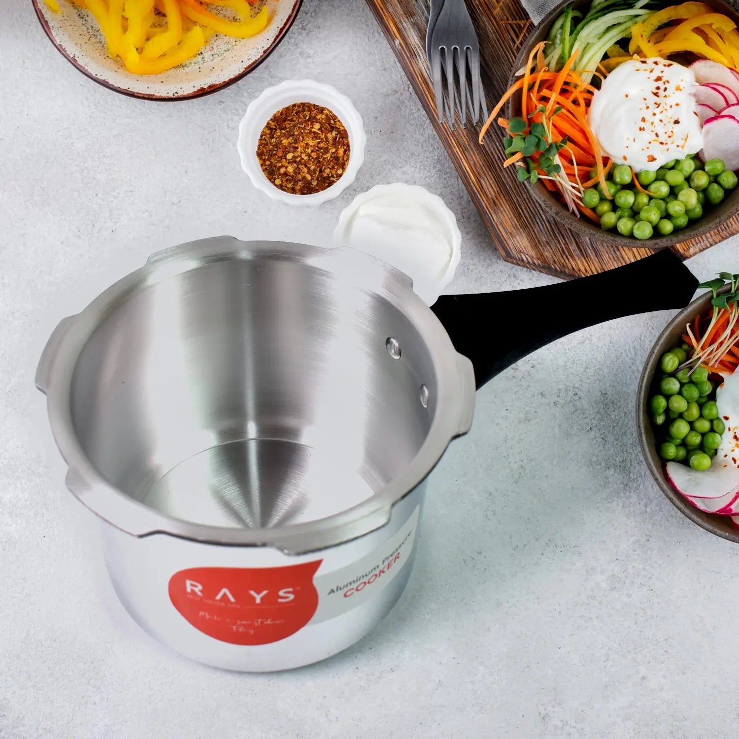 Aluminium aura pressure cooker