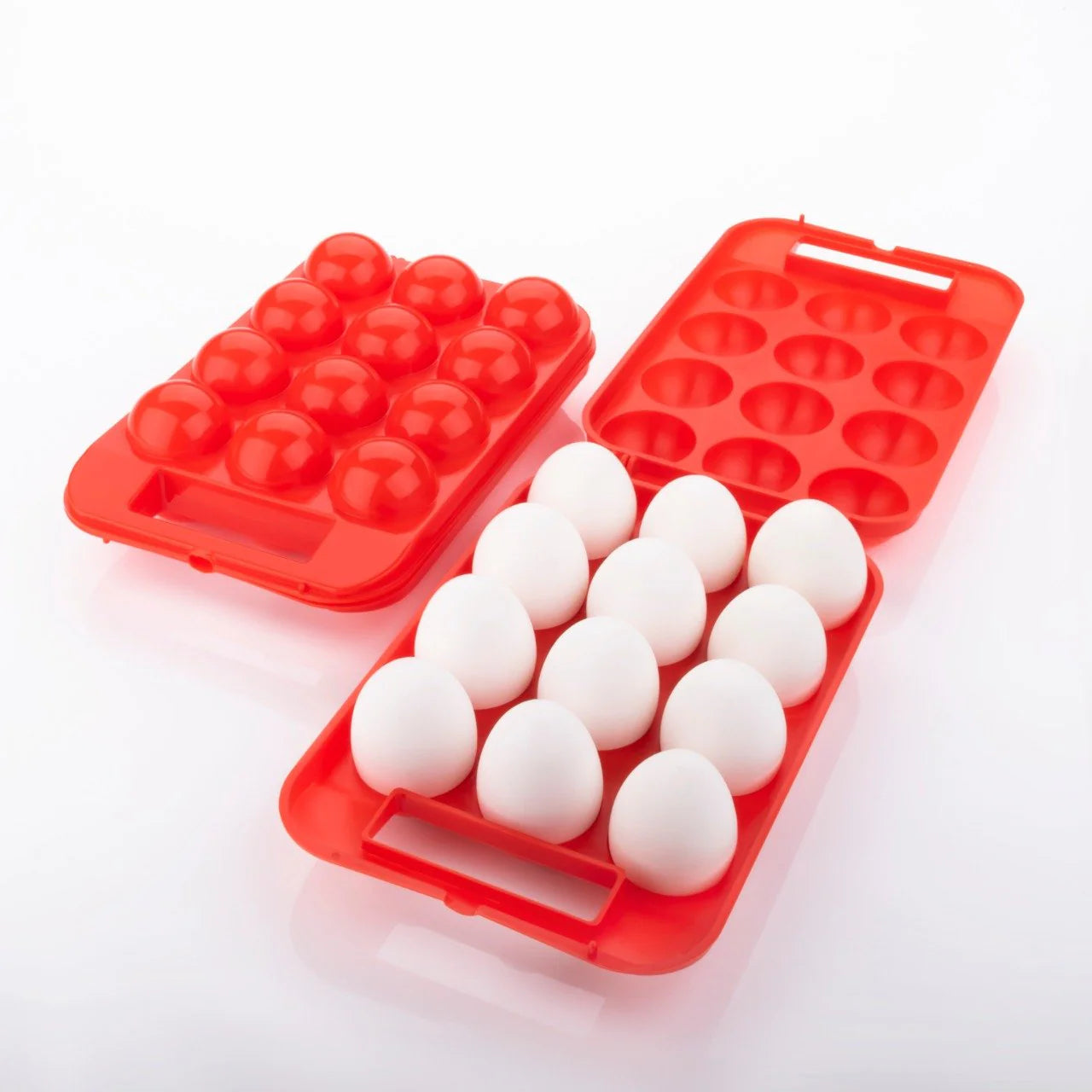 Plastic egg storage tray with lid
