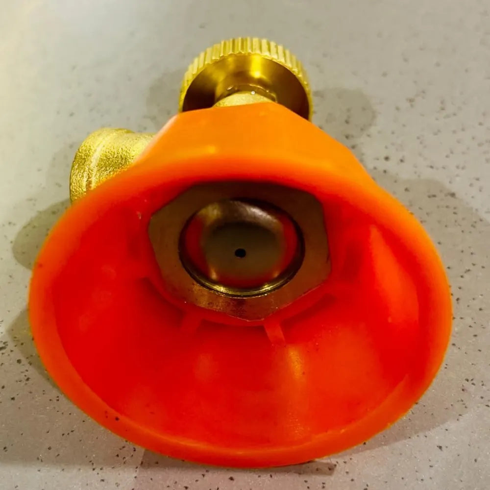 Adjustable high pressurized sprayer nozzle atomizer