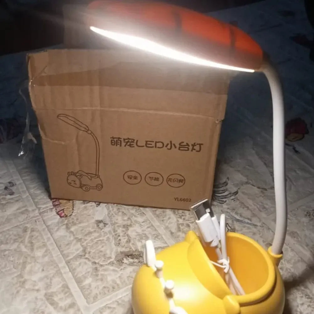 Adjustable usb led desk lamp - office