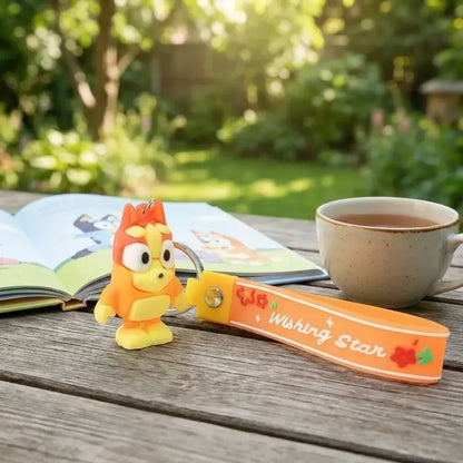 Adorable cartoon character keychain - travel