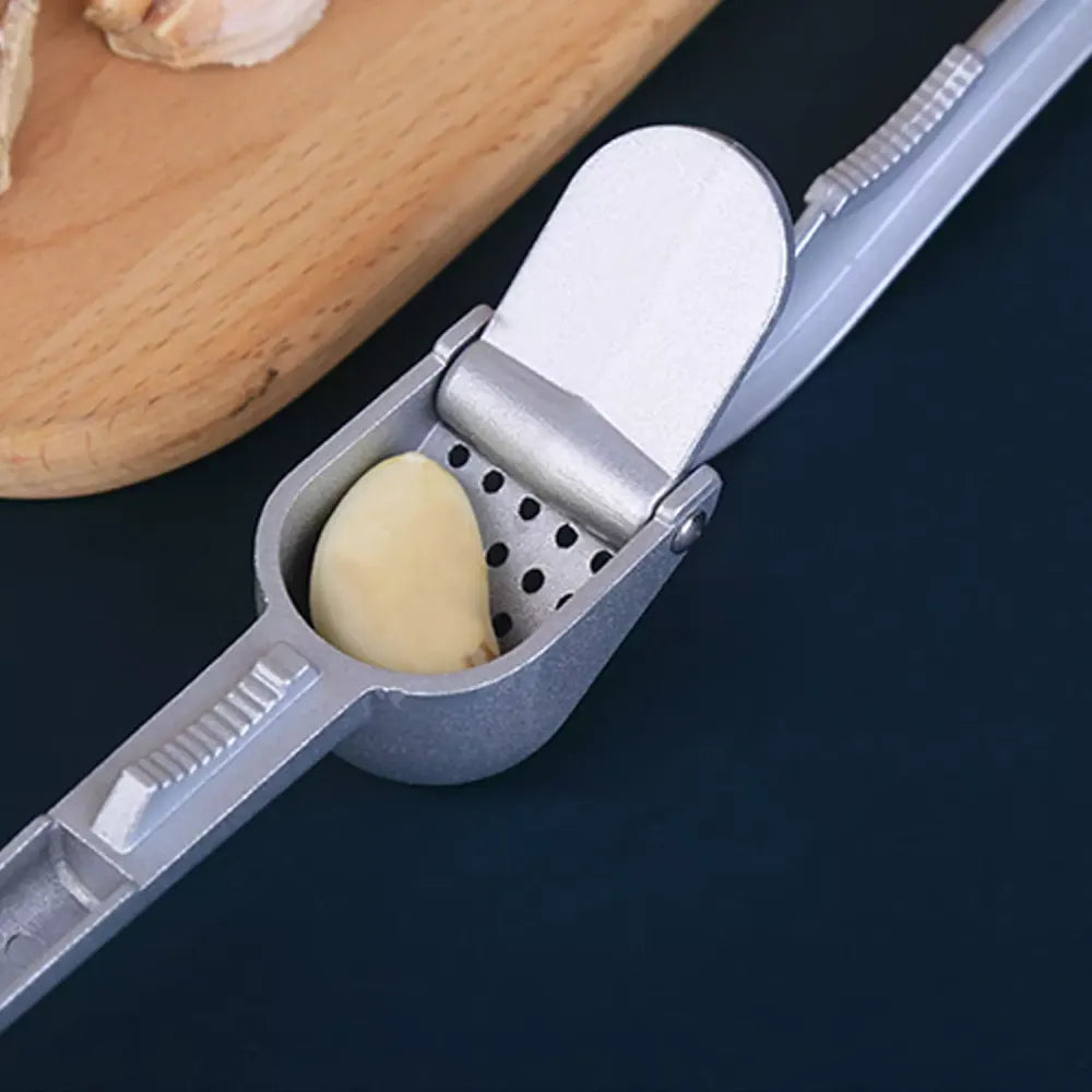 All-aluminum easy garlic press