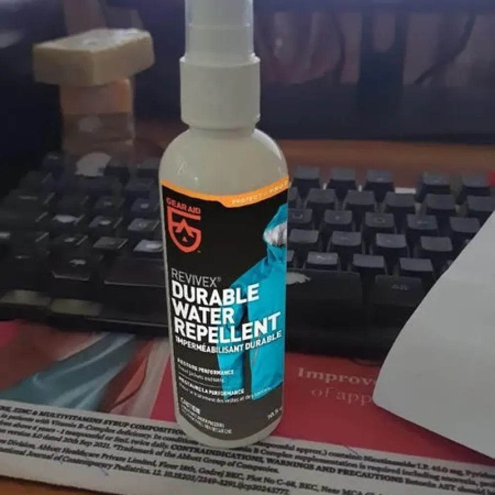All-purpose waterproof spray