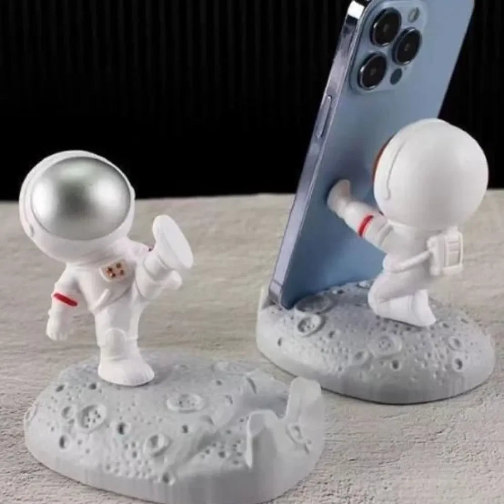 Astronaut phone stand
