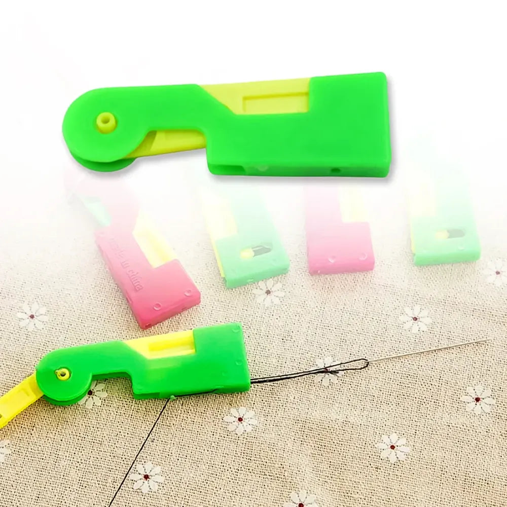 Automatic needle threader