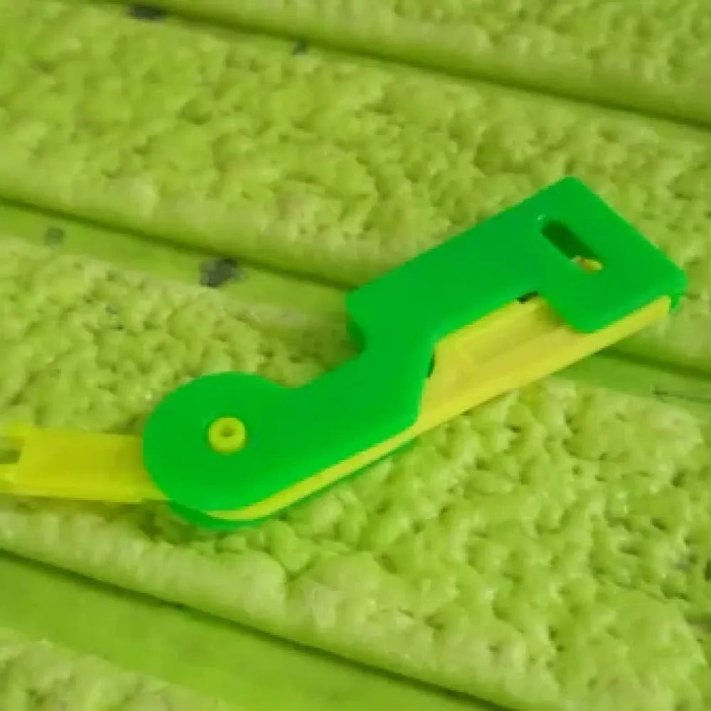 Automatic needle threader - home improvement