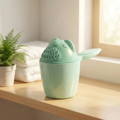 Baby hair rinse cup - home improvement