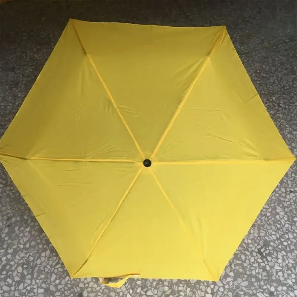 Banana shaped foldable umbrella - travel
