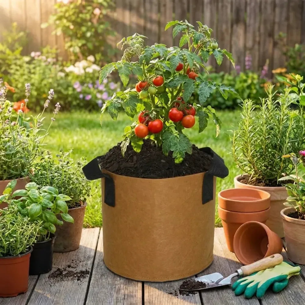 Breathable fabric grow bag - potential heroes