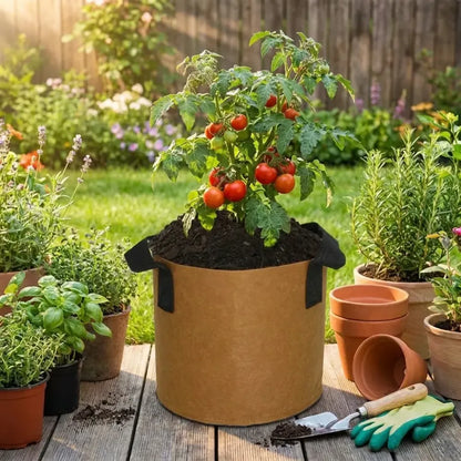Breathable fabric grow bag - potential heroes