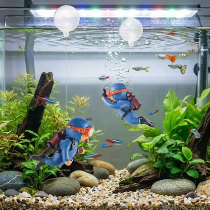 Cartoon diver aquarium decor – pack of 2