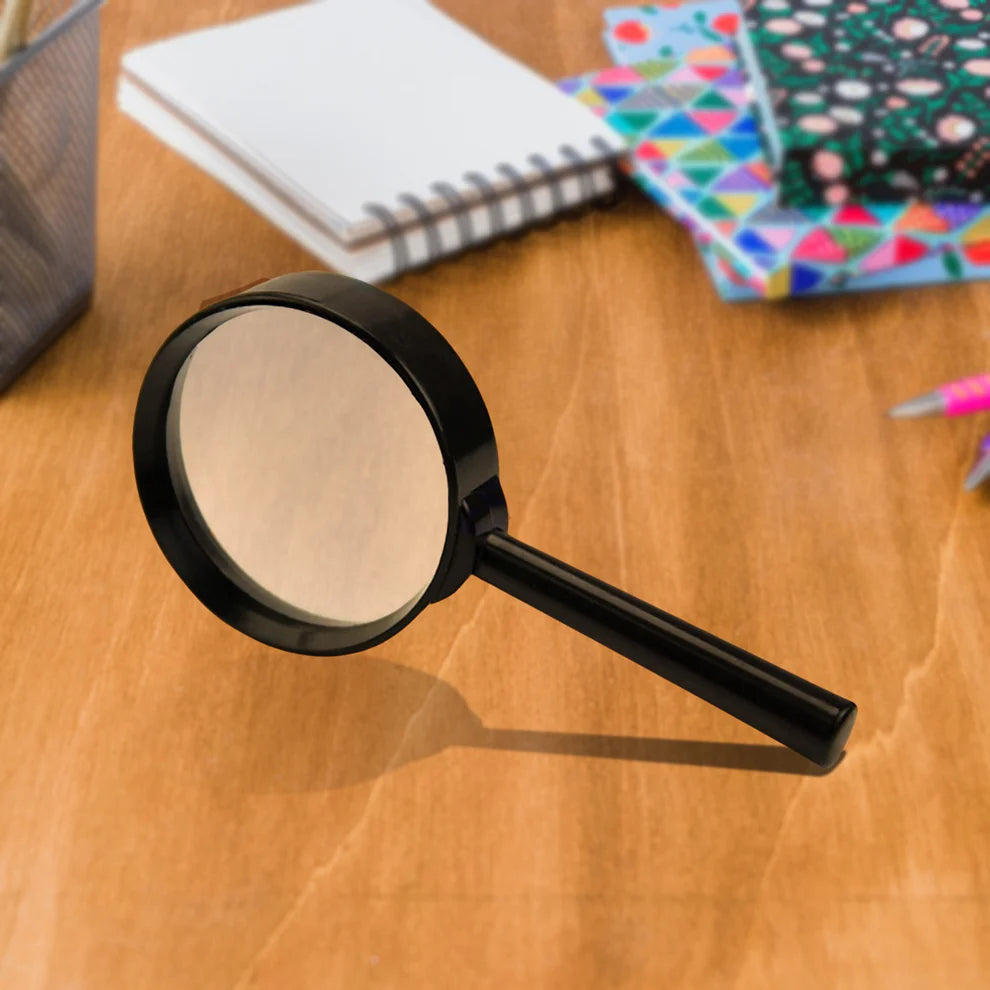 Unbreakable glass magnifying lens