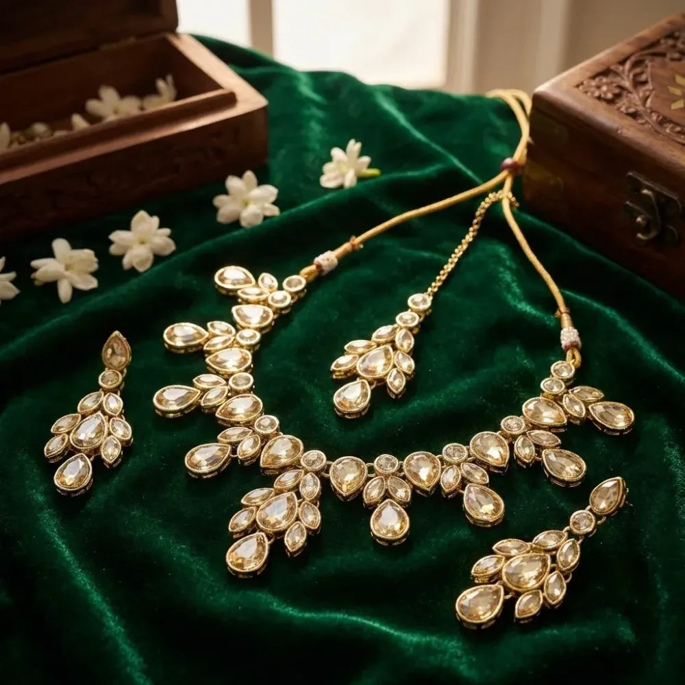 Champagne kundan necklace set - jeweller set