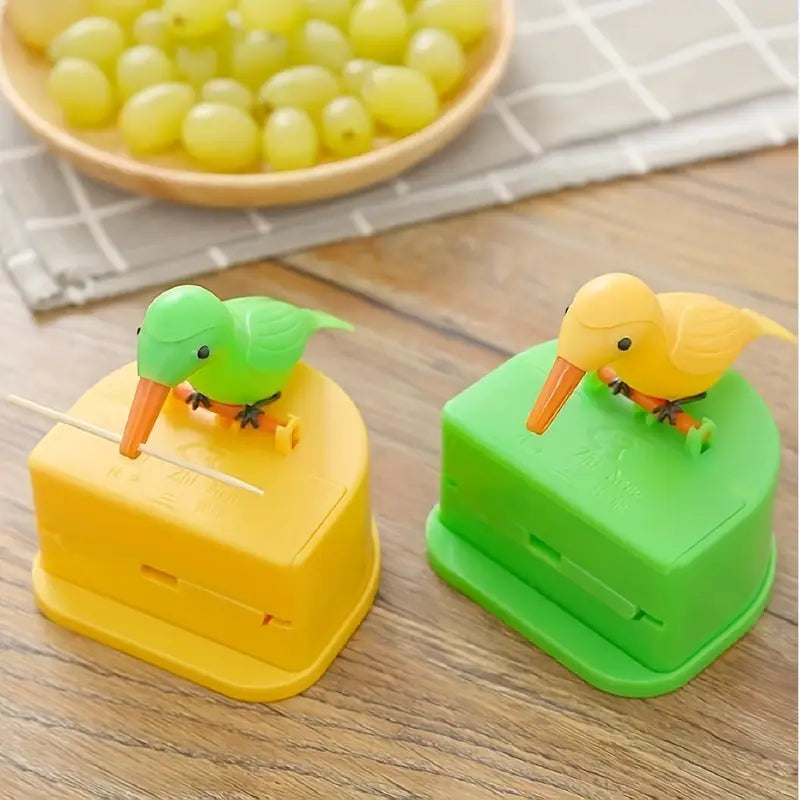 Automatic toothpick dispenser