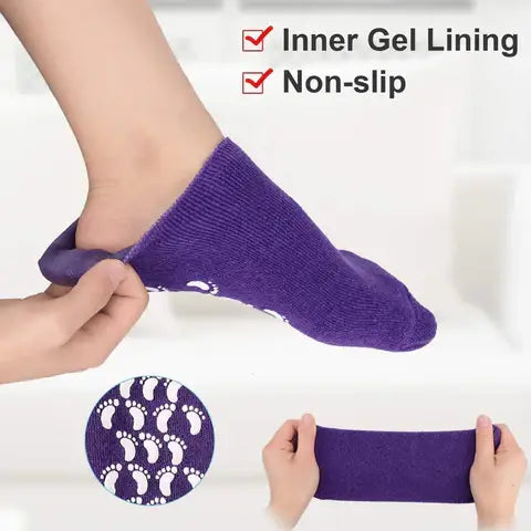 Silicone moisturizing socks