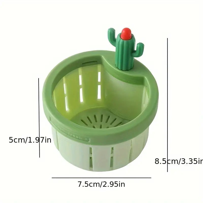 Self-cleaning sink strainer